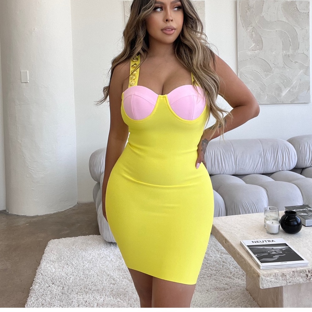 Pink and yellow bandage dress 💕💛💕💛